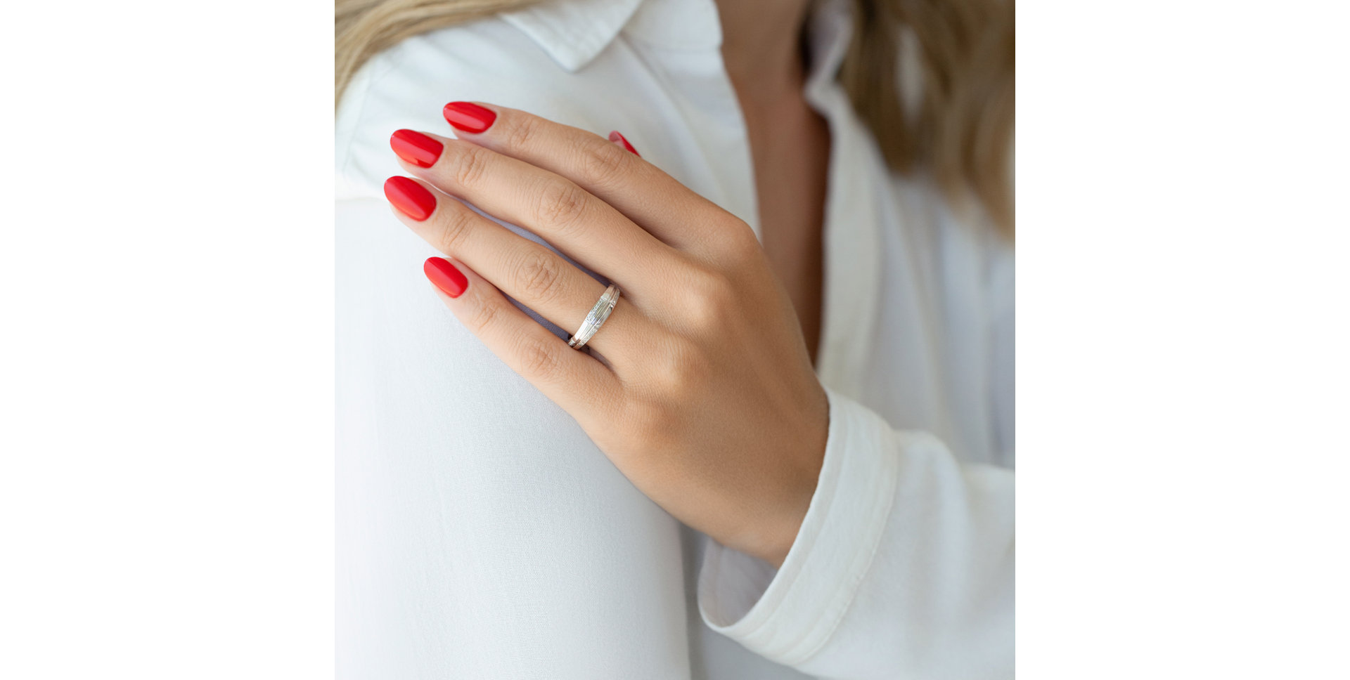 Diamond ring Sharpay