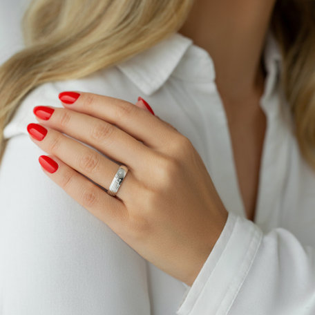 Diamond ring Telina