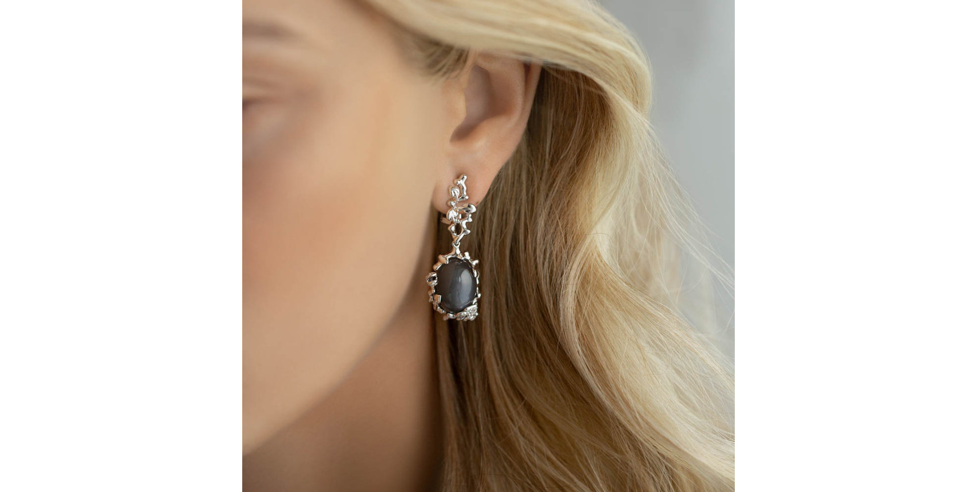 Diamond earrings with Moonstone Night Romance
