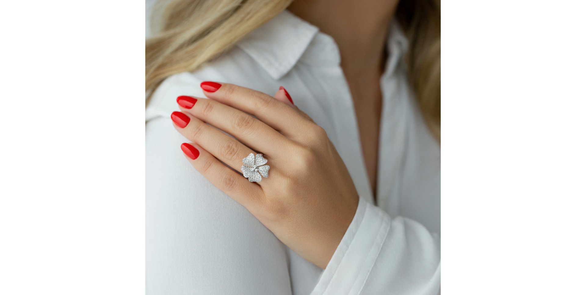 Diamond ring Diamond Lily