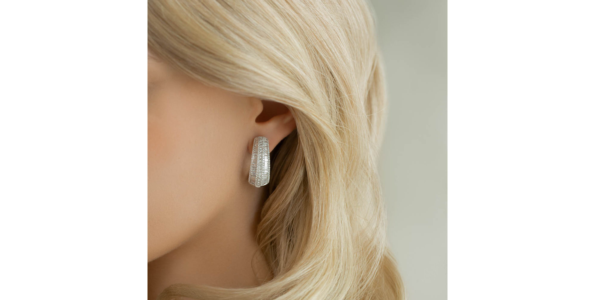 Diamond earrings Alluring Countess