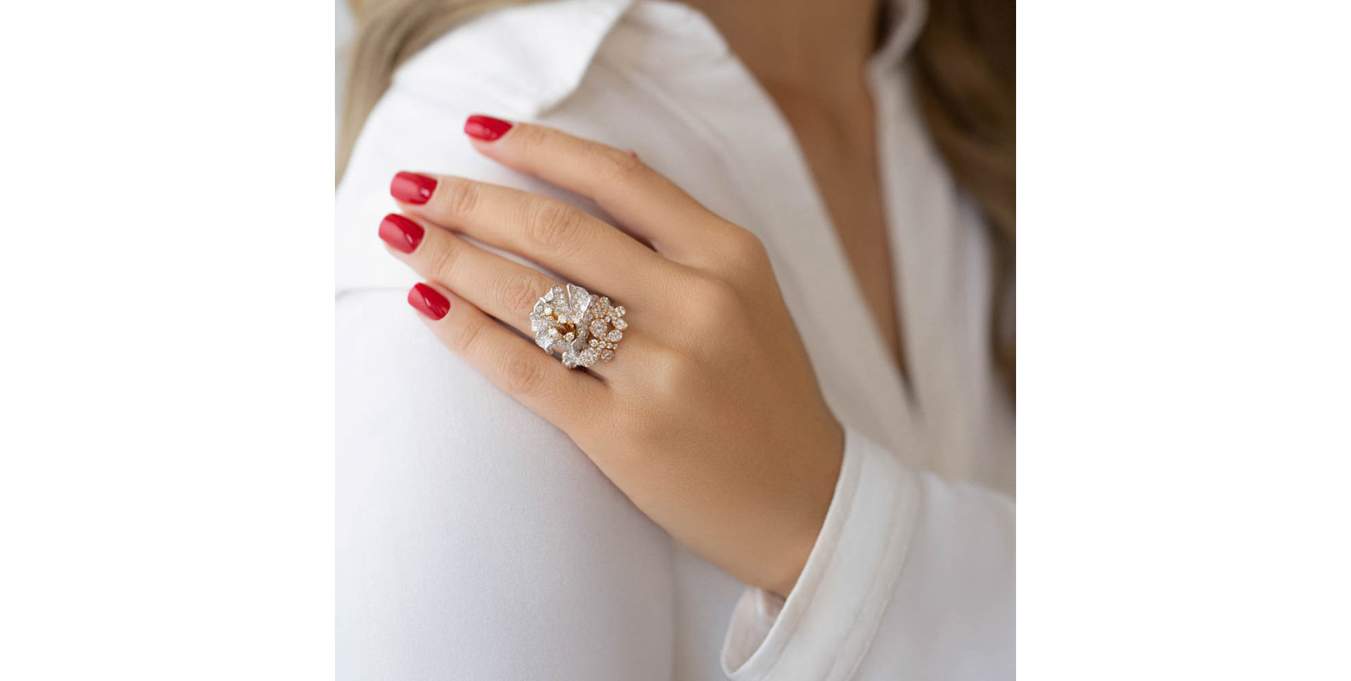 Diamond ring Eminence of Lily