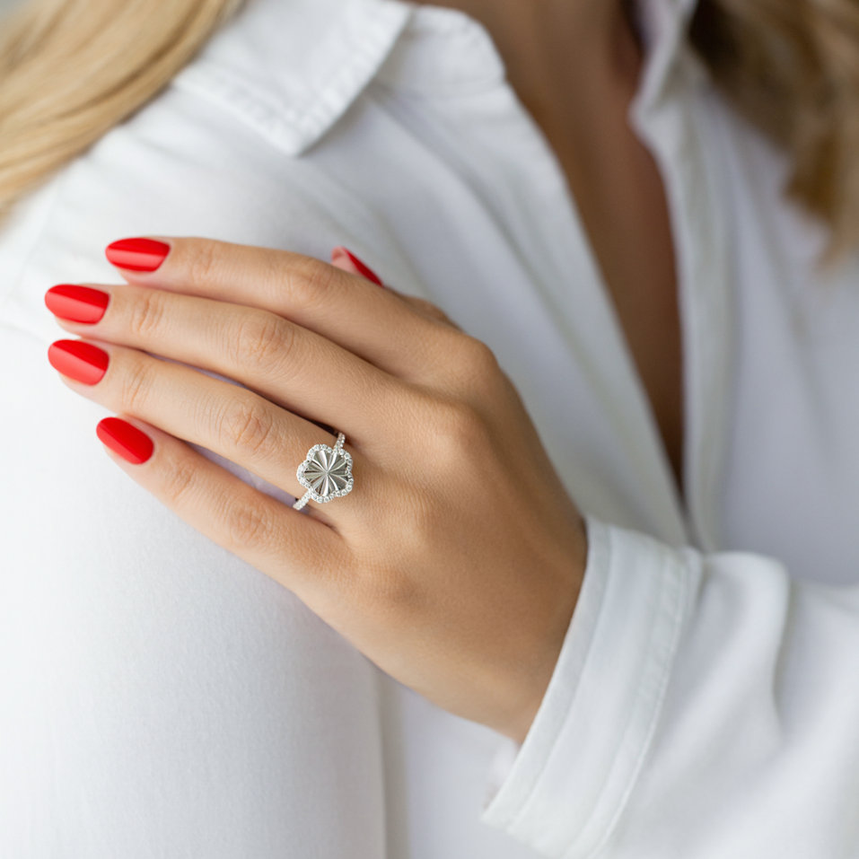 Diamond ring Flower Geometry