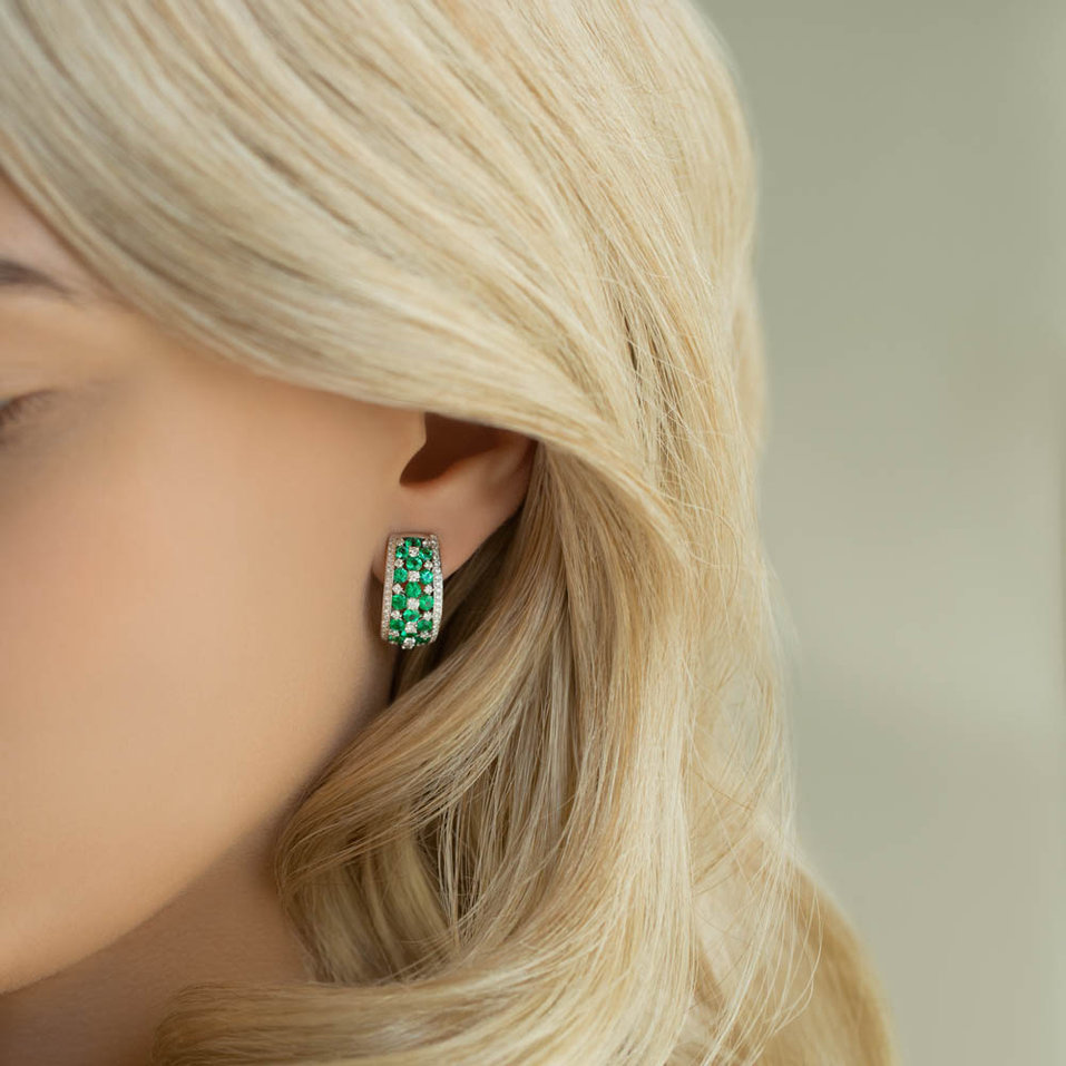 Diamond earrings and Emerald Prestige