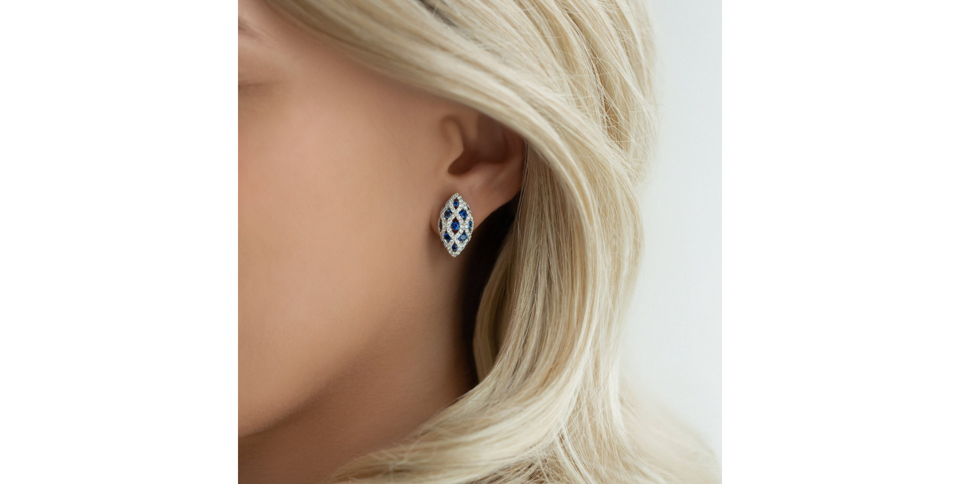 Diamond earrings with Sapphire Dark Blue Catherine