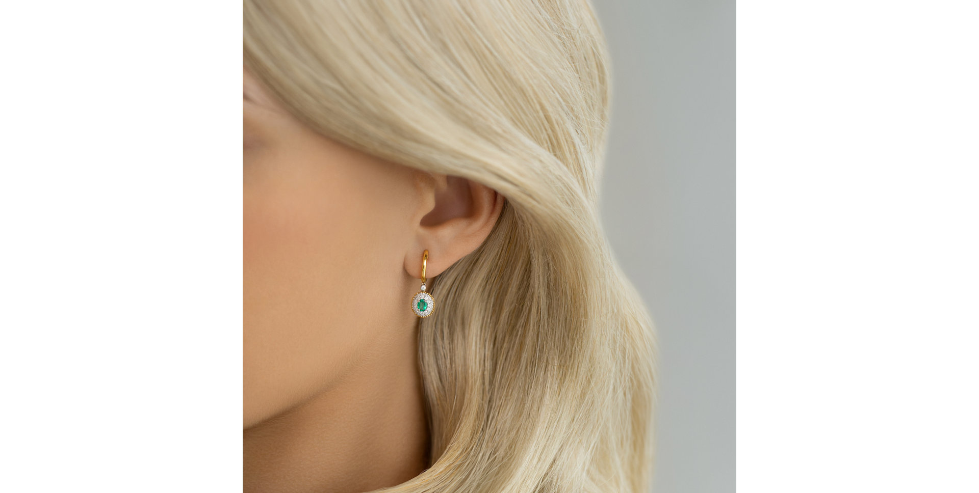 Diamond earrings with Emerald Spring Glow
