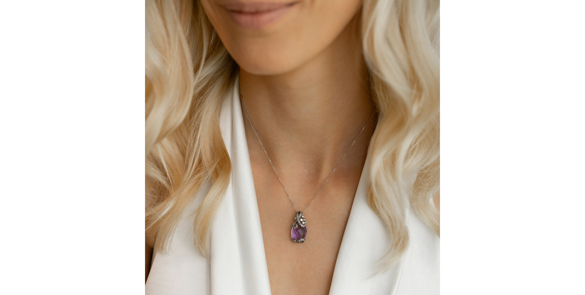 Pendant with brown diamonds and Amethyst Mythic Desire