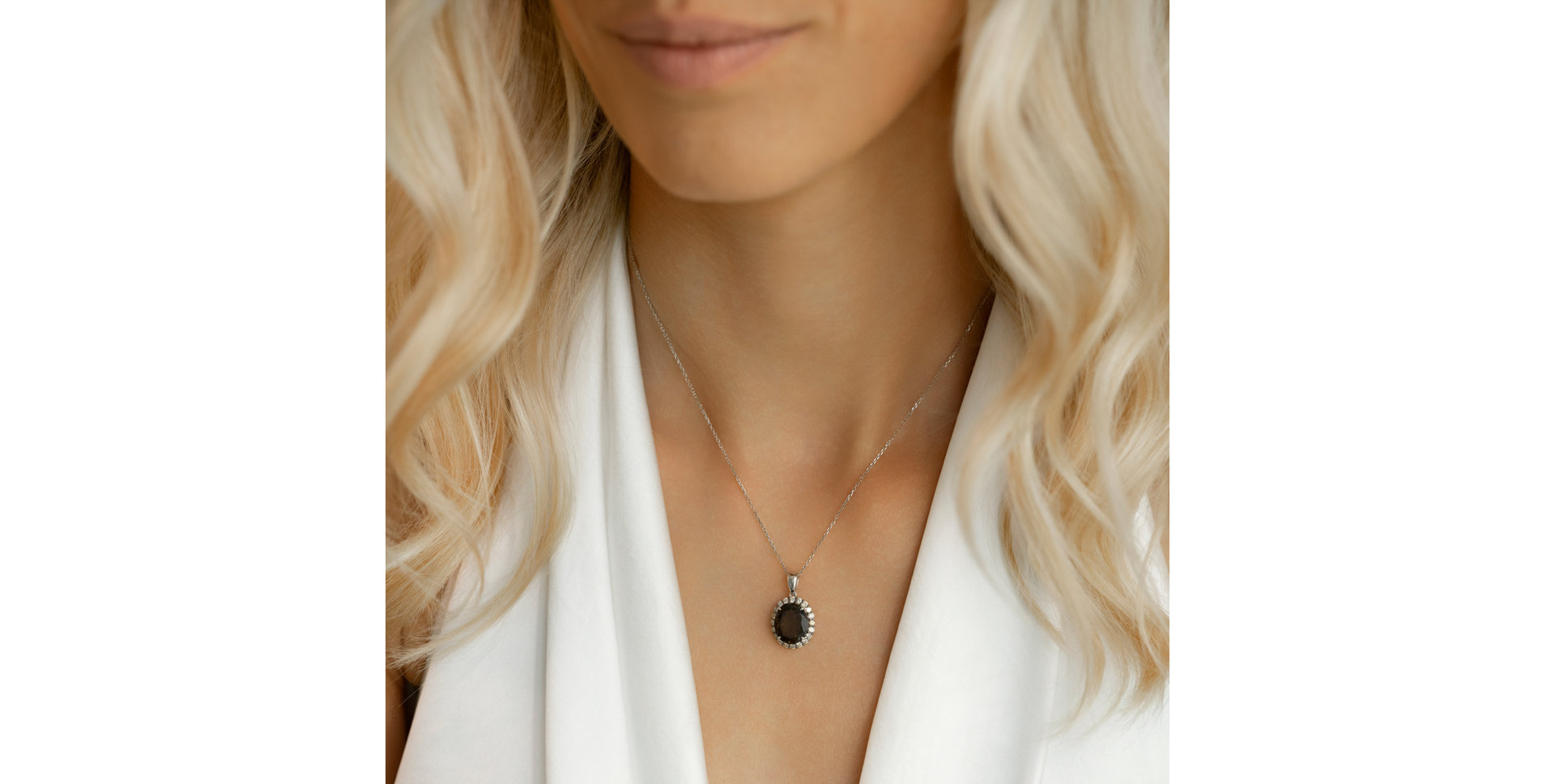 Pendant with brown diamonds and Tourmalíne Night Duchess