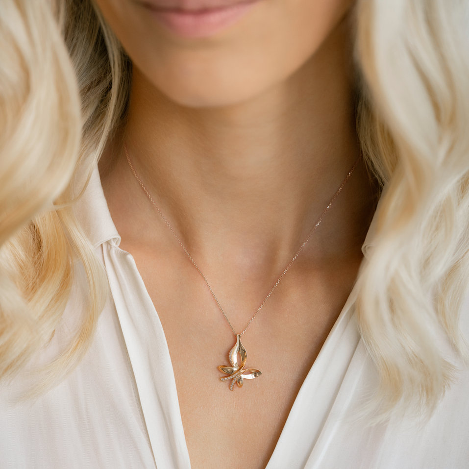 Diamond pendant Butterfly Kiss
