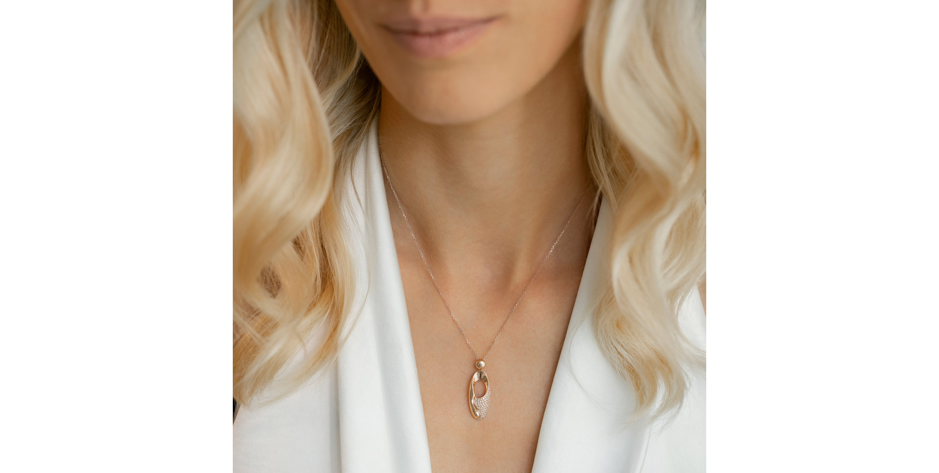 Diamond pendant Steadman