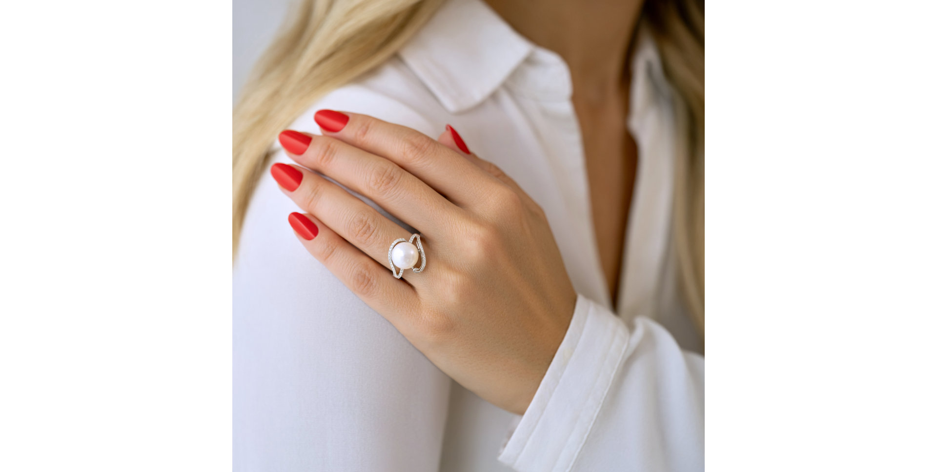 Diamond ring with Pearl Pearl Charm