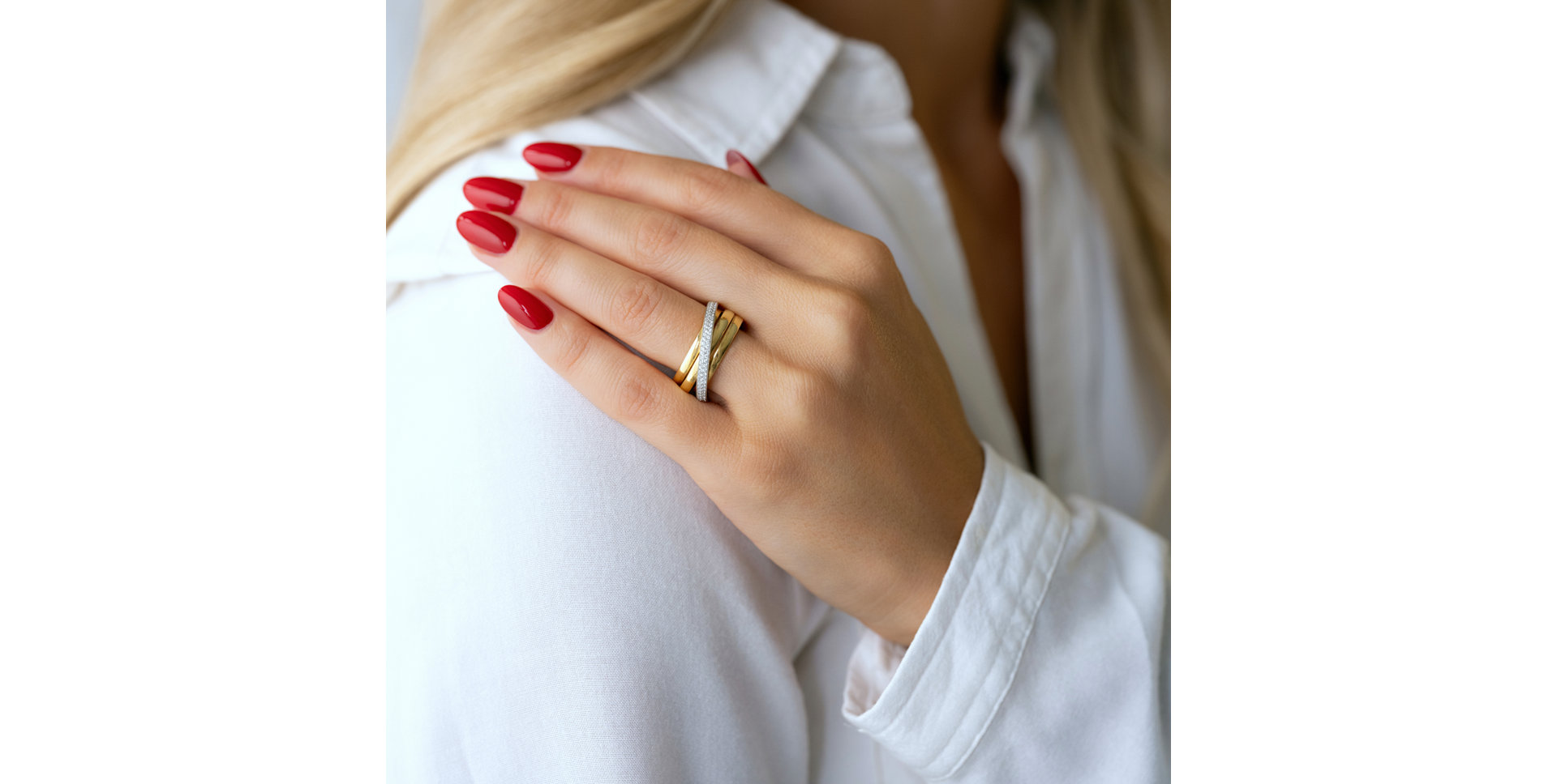 Diamond ring Elegnat Pleasure