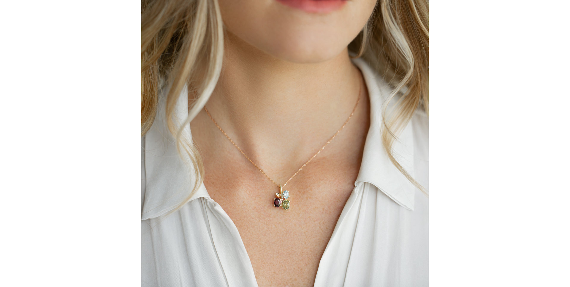 Diamond pendant with gemstones Neverlands Gift