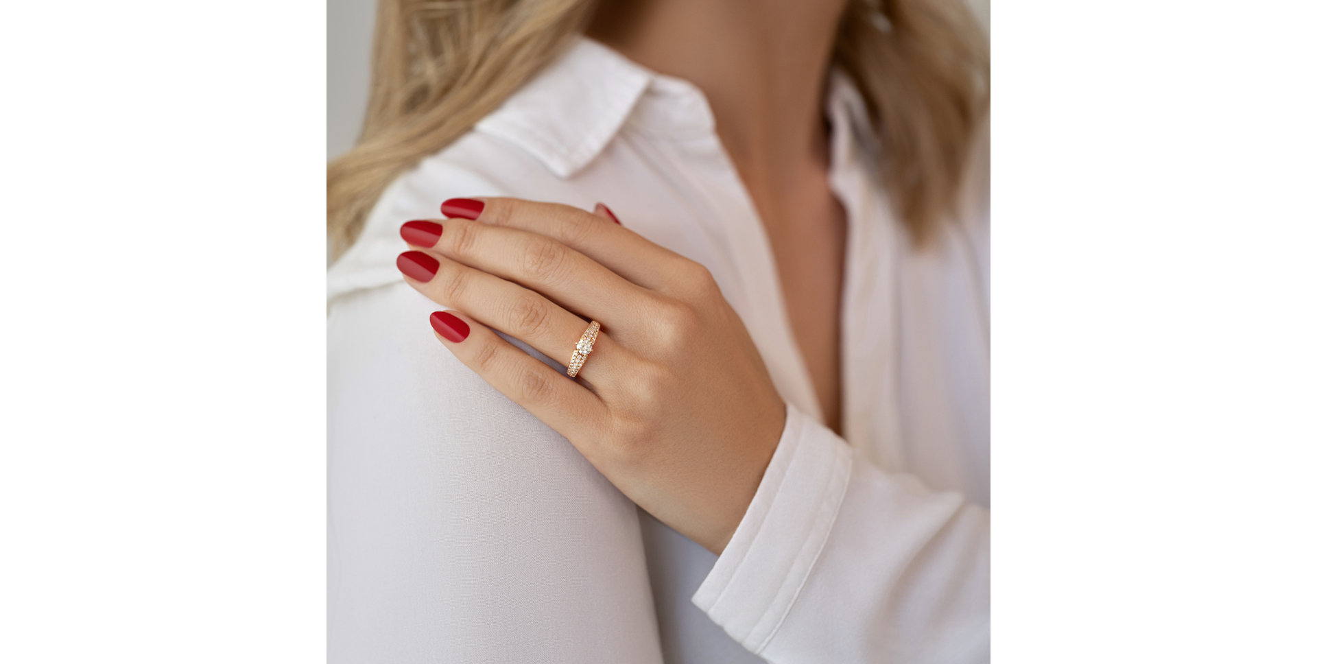 Diamond ring Magical  Queen