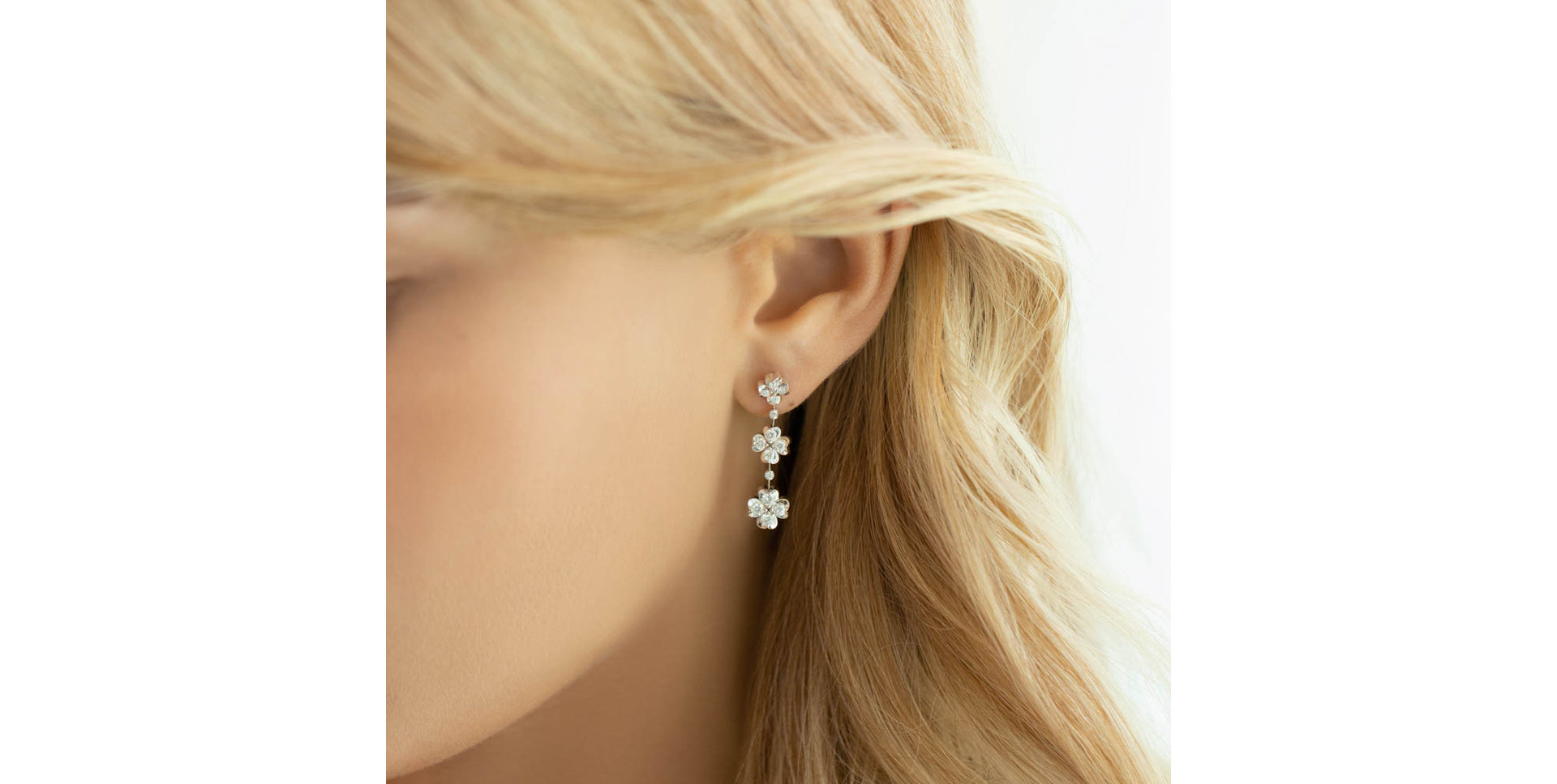 Diamond earrings Aqeel
