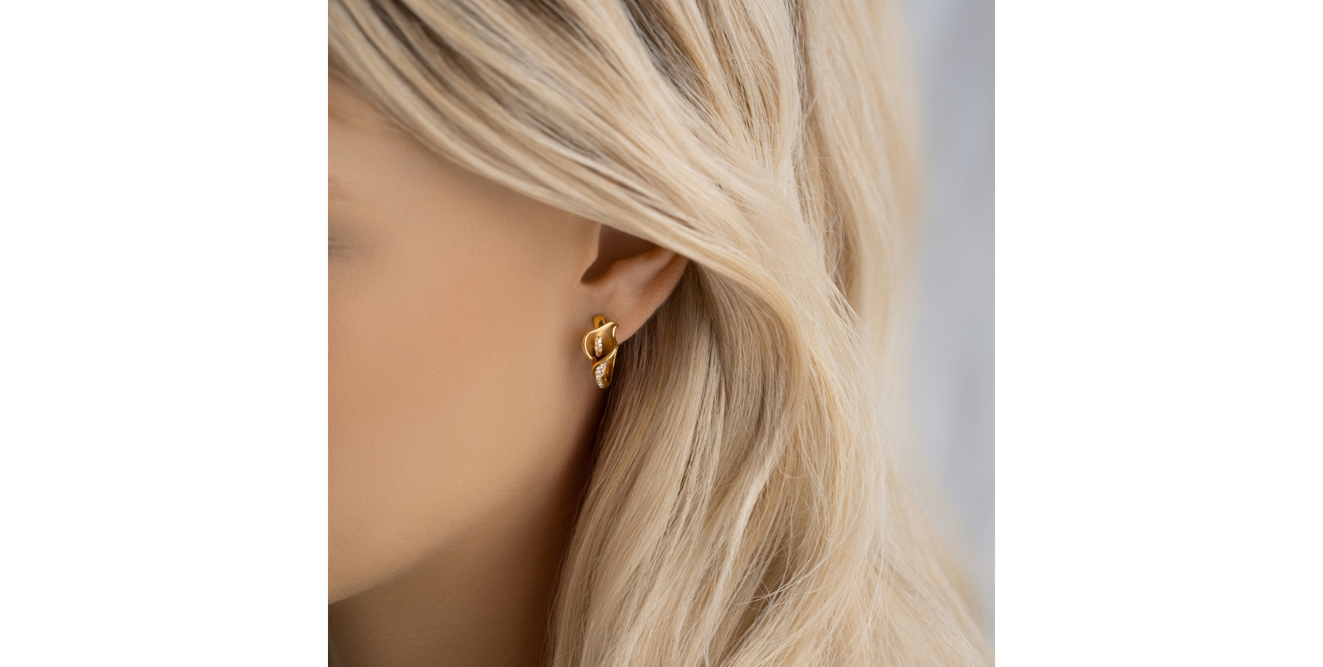 Diamond earrings Sunshine Bloom