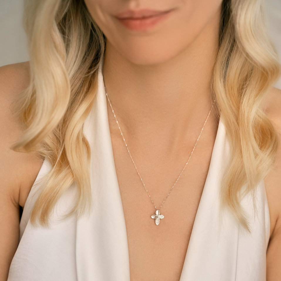 Diamond necklace Serene Whisper
