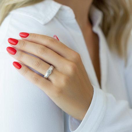 Diamond ring Amazing Planet