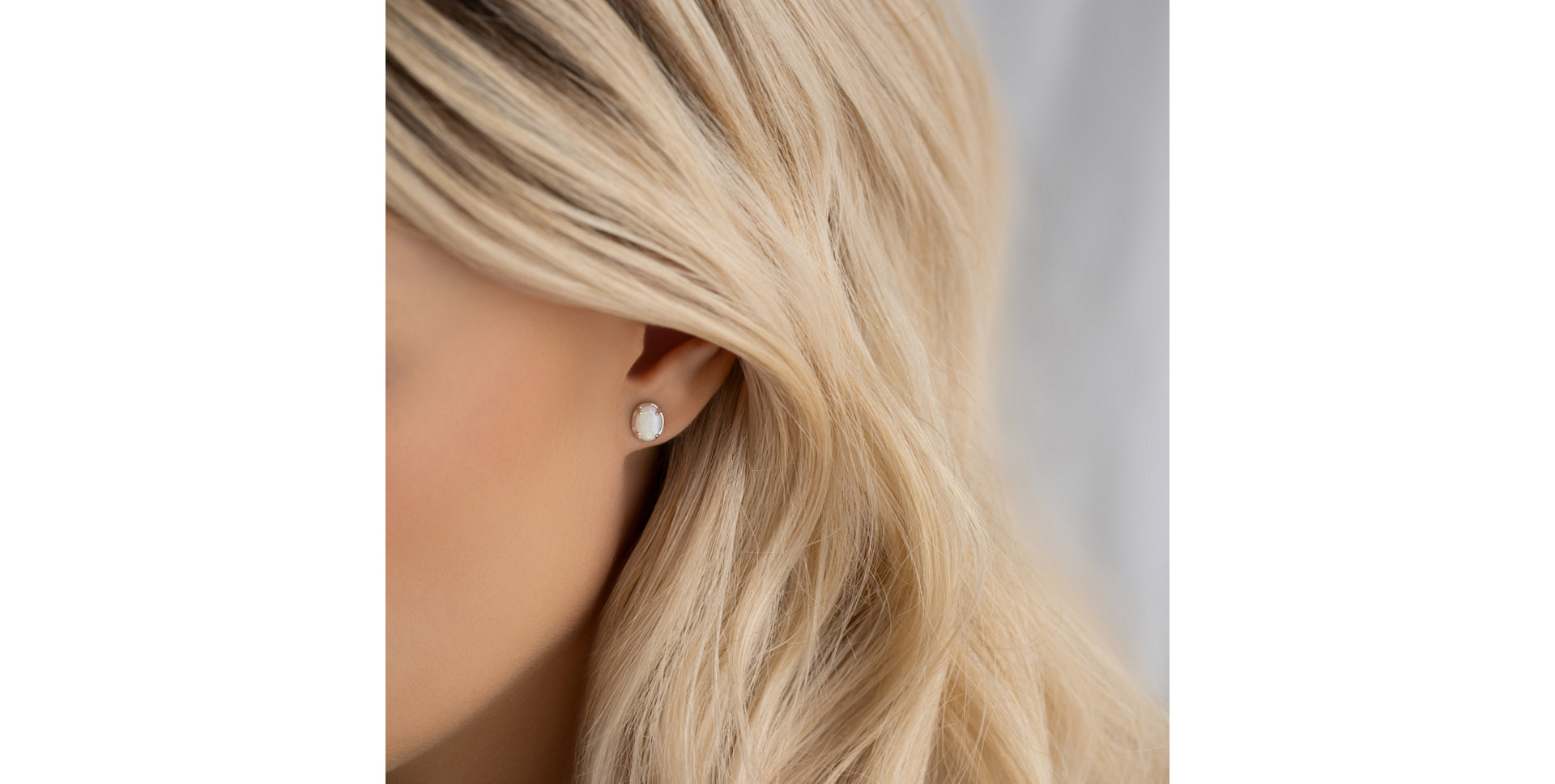 Earrings with Opal Iceberg