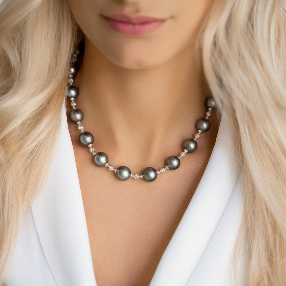 Necklace with Pearl Morgana