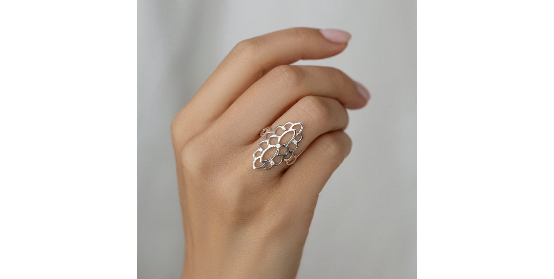 Diamond ring Folk Heritage