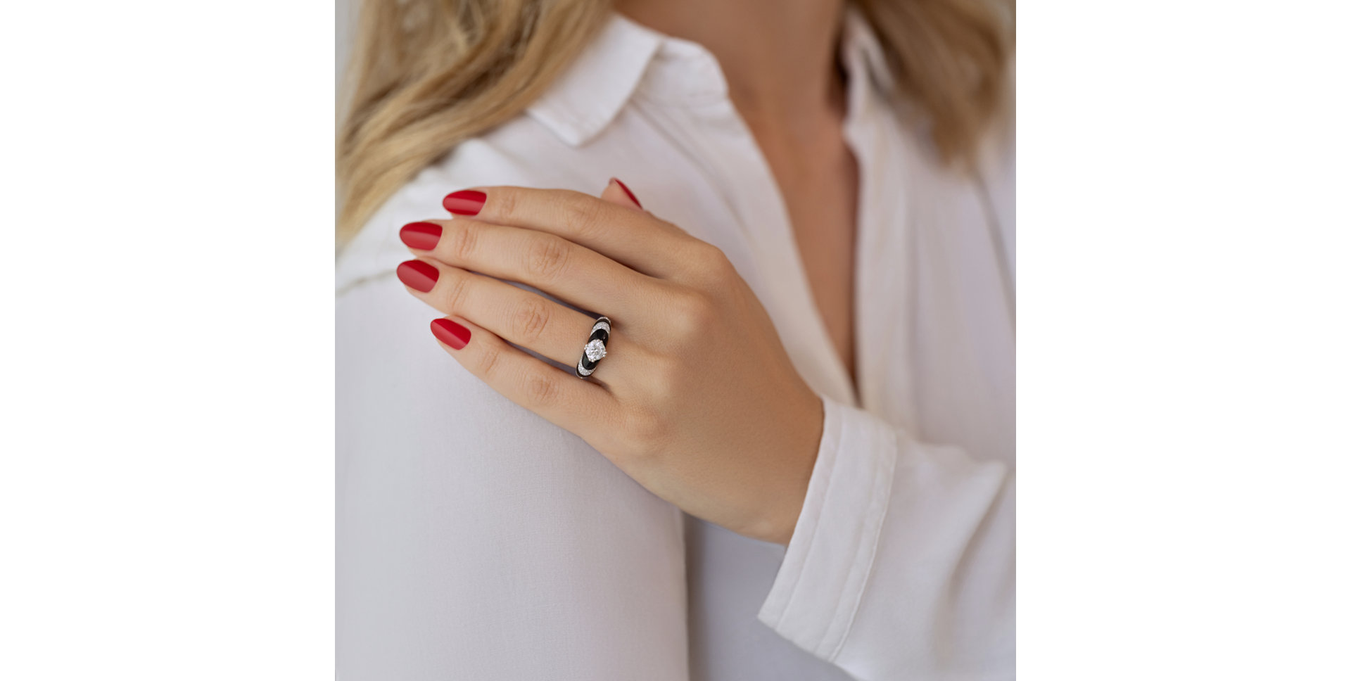 Diamond ring with Agates Aziza