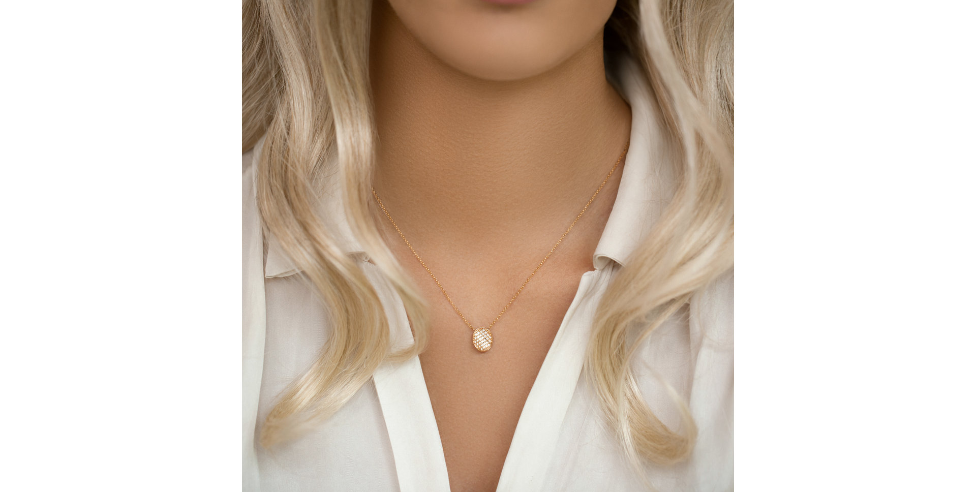 Diamond necklace Diabolical Magic