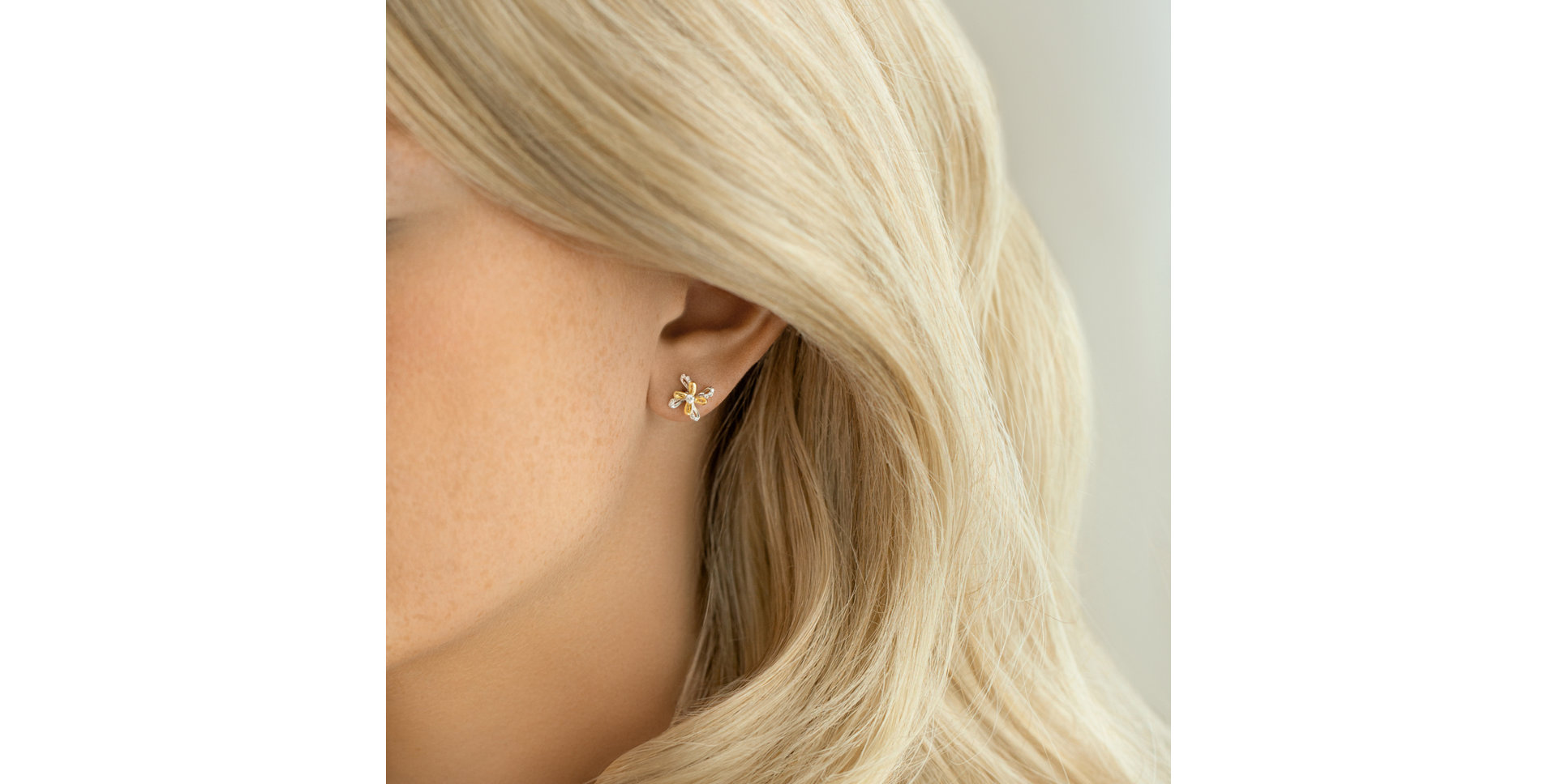 Diamond earrings Fareeha