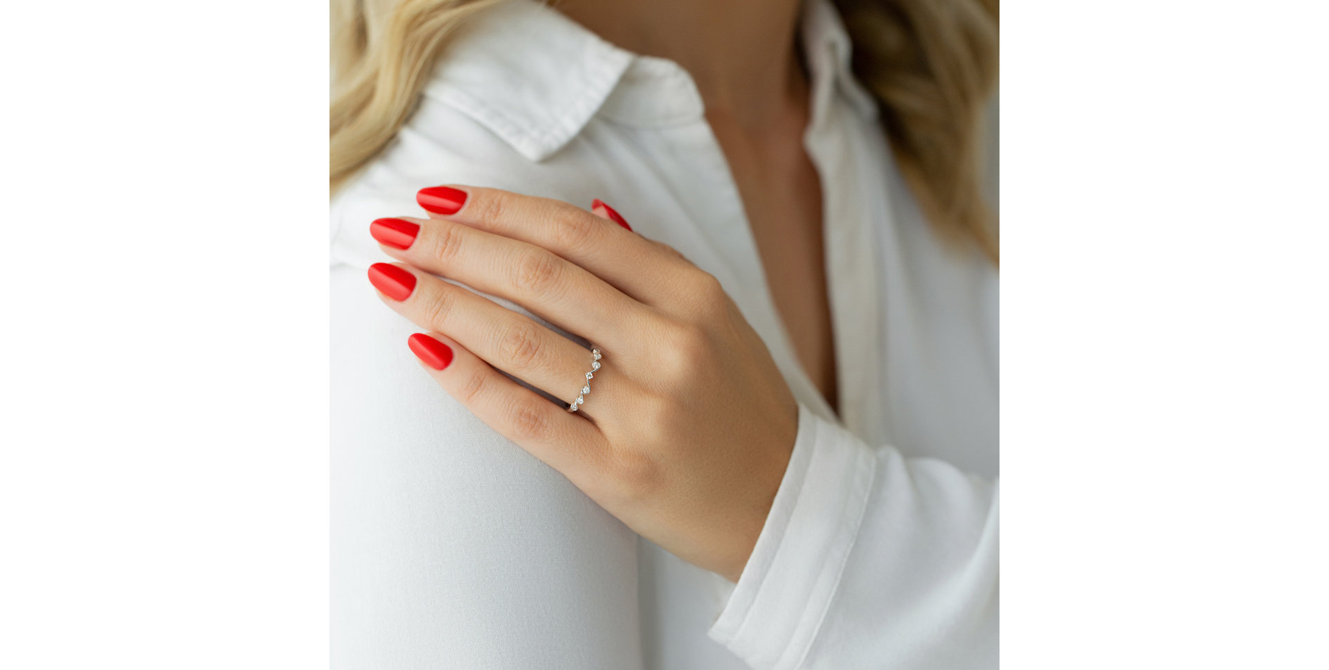 Diamond ring Charlotte