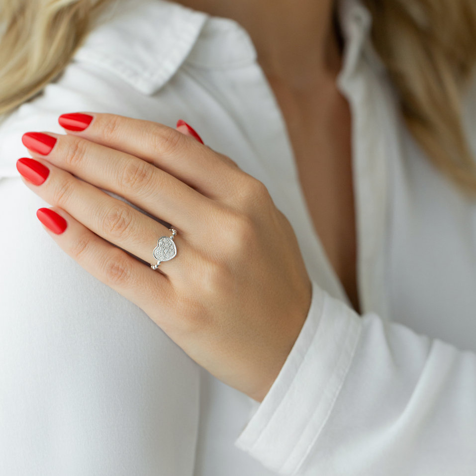 Diamond ring Undying Love