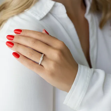 Diamond ring Cure of Luxus