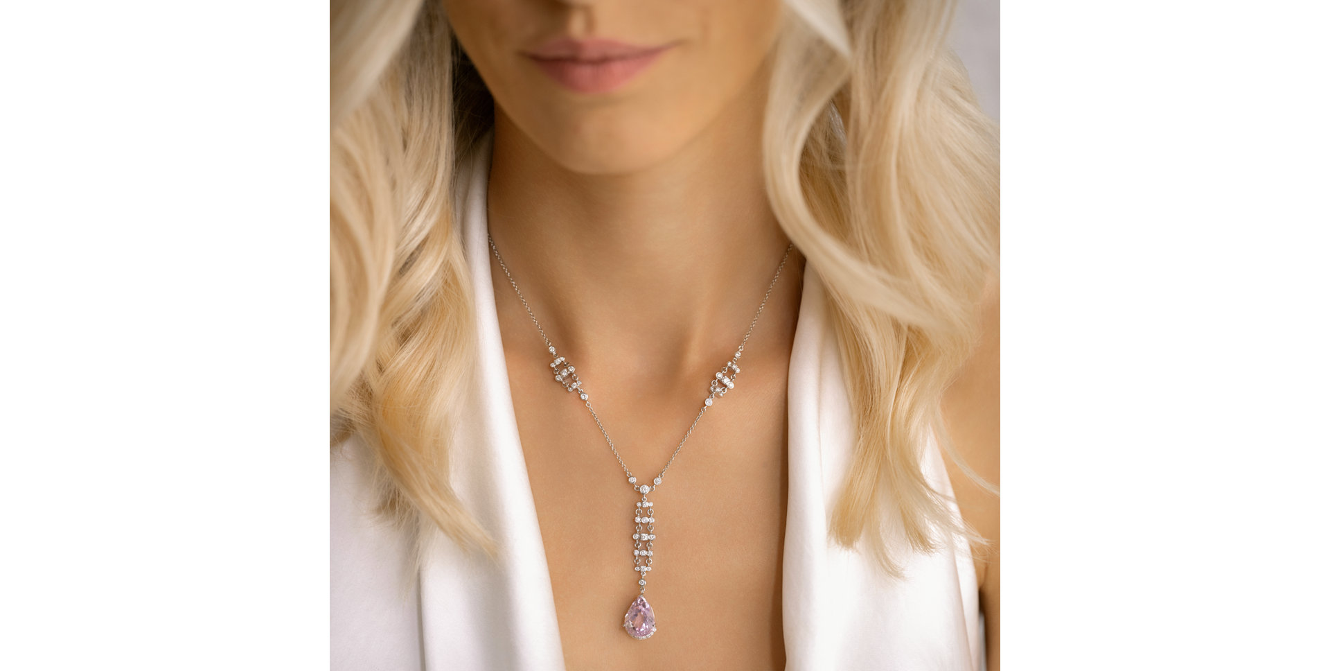 Necklace with Kunzite and diamonds Purple Lonely