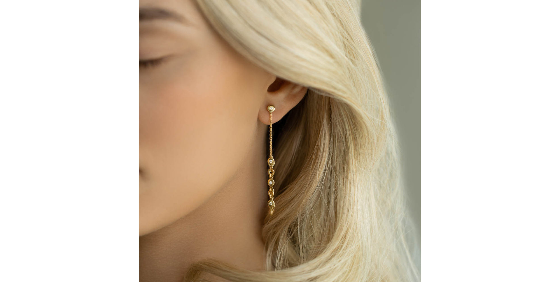 Diamond earrings Endless Waterfall
