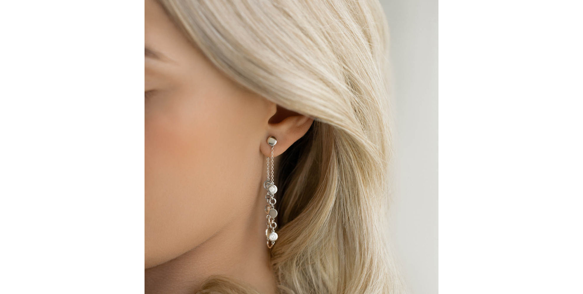Diamond earrings Endless Waterfall