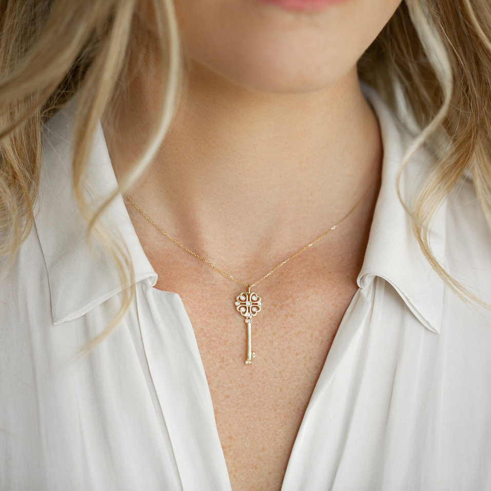Diamond pendant Decorative Key