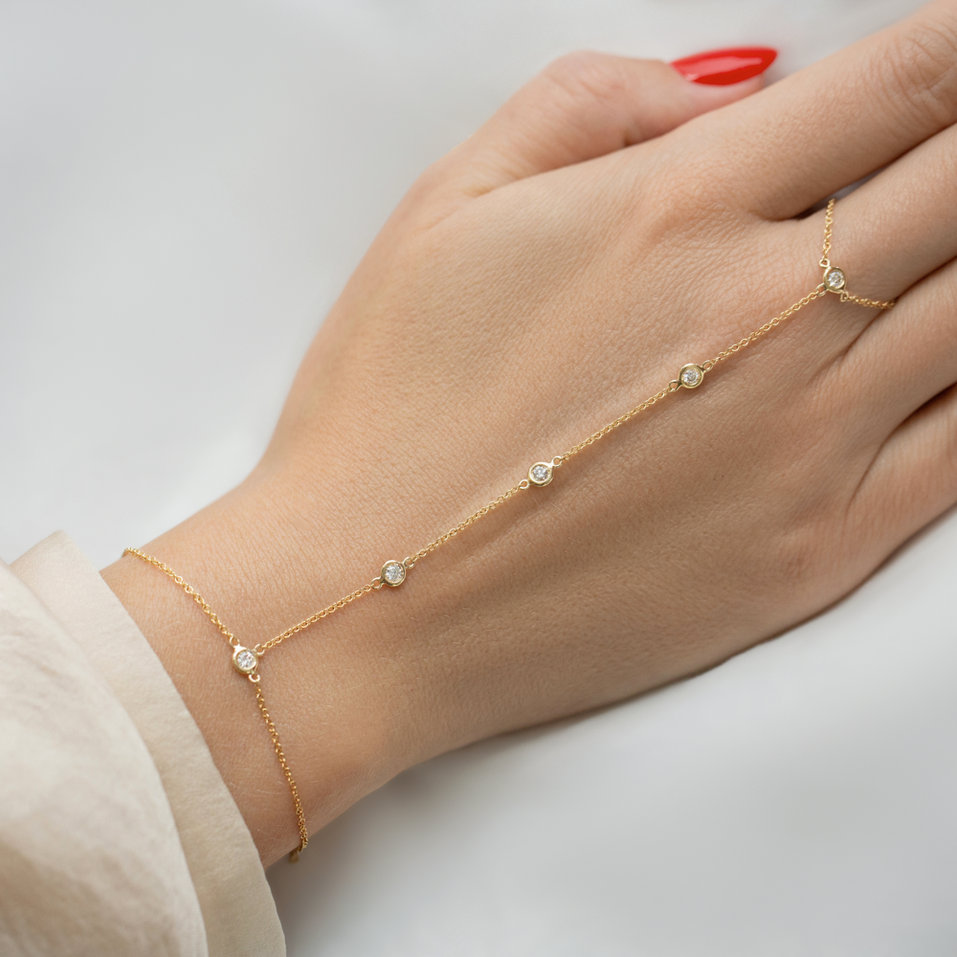 Bracelet with diamonds Circles Connection