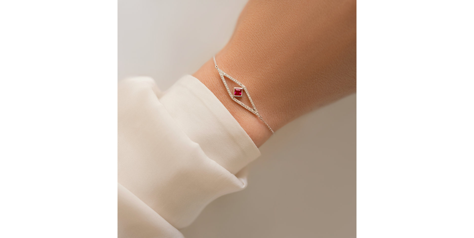 Diamond bracelet with Ruby Nazario