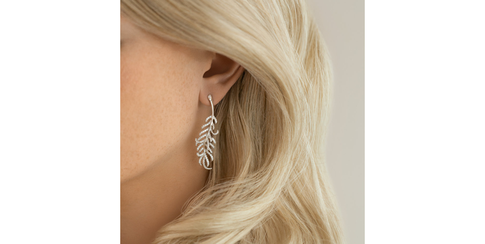 Diamond earrings Dream Feather