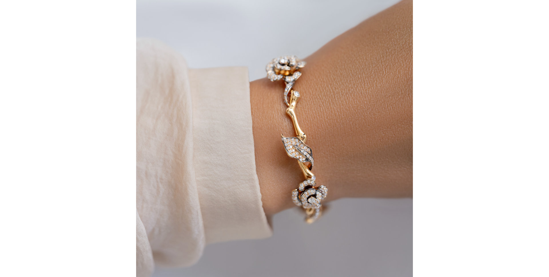 Bracelet with diamonds Diabolical Rose