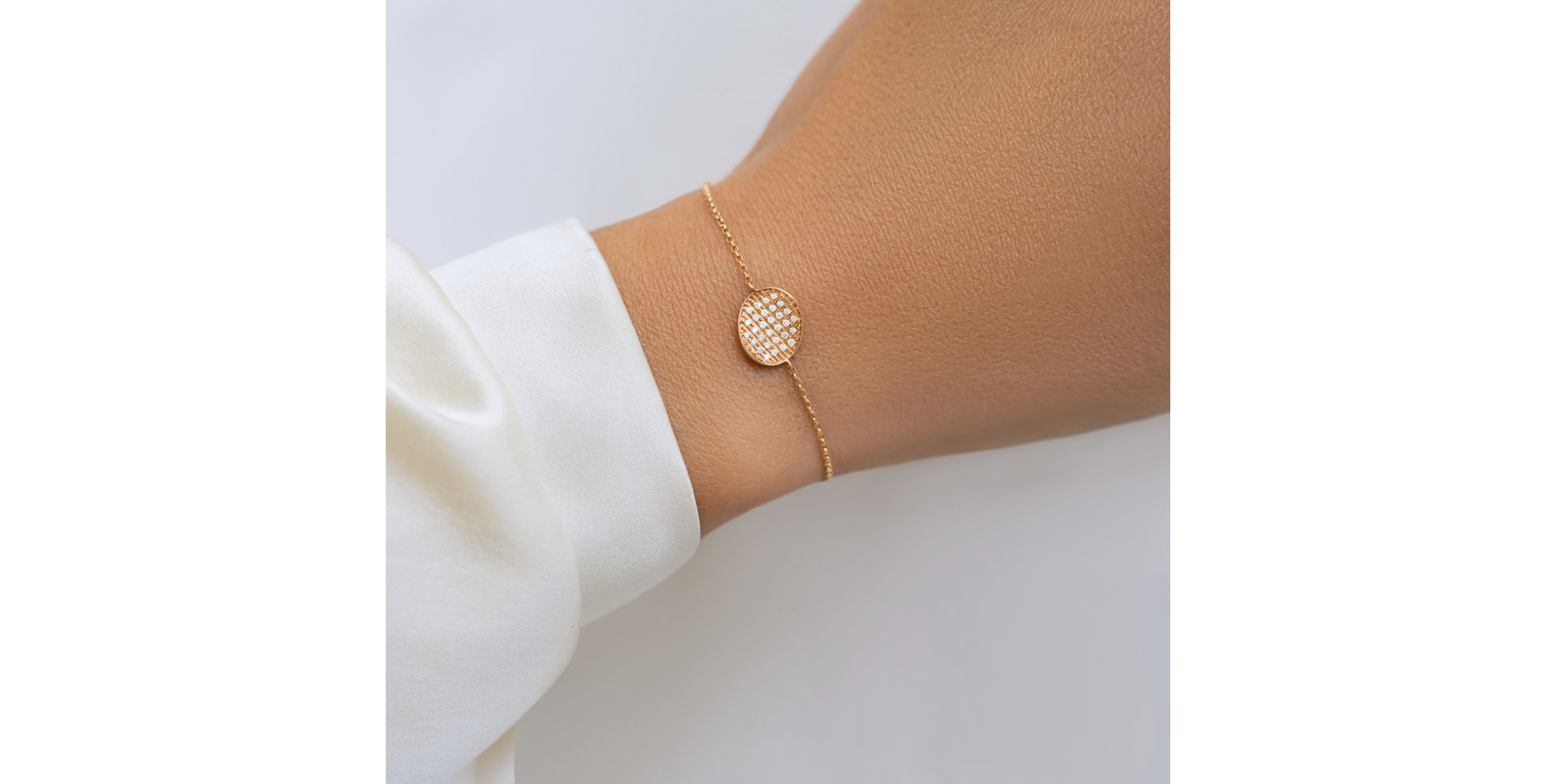 Bracelet with diamonds Midnight Magician
