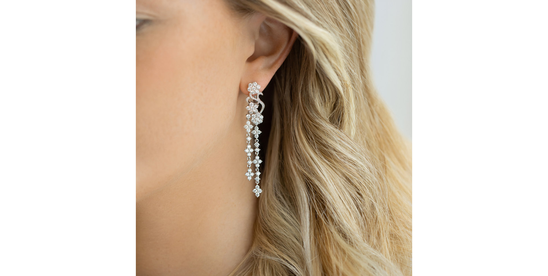 Diamond earrings Moonlight Flowers