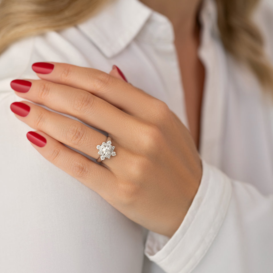 Diamond ring Pristine Glacier