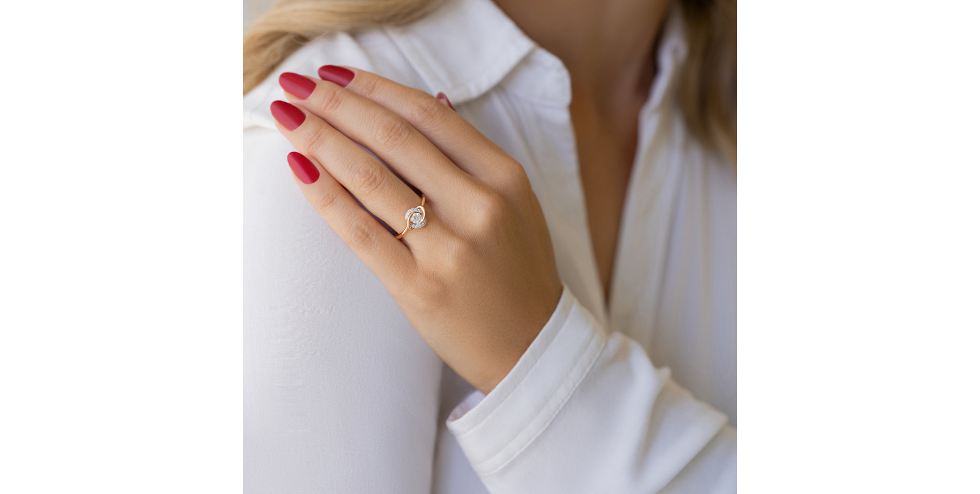 Diamond ring Universe of Elegance