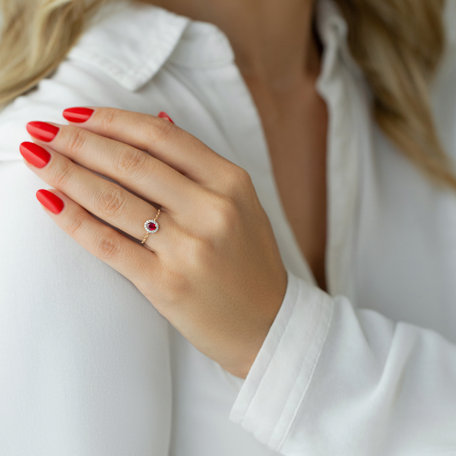 Diamond ring with Ruby Zondalari