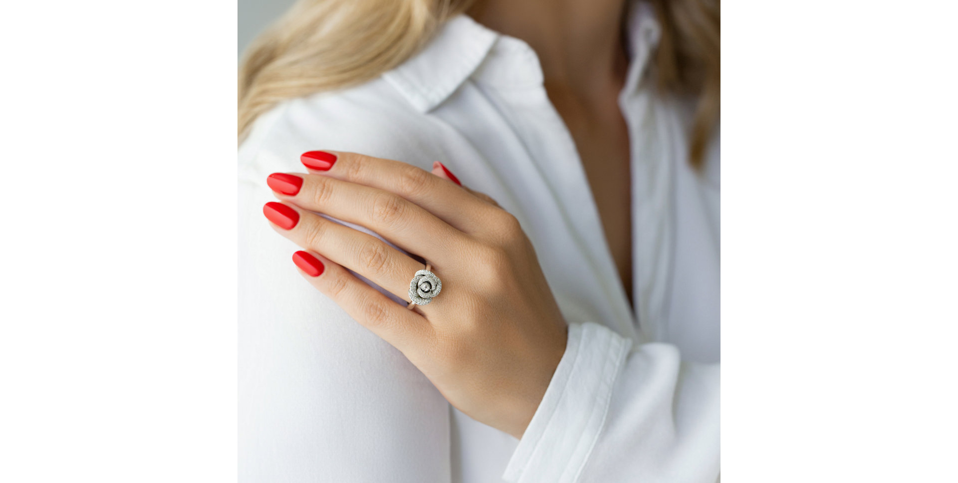 Diamond ring Rosemary