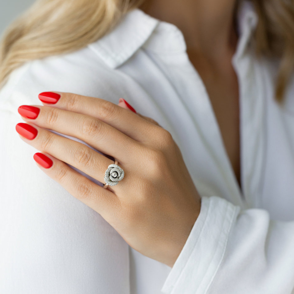 Diamond ring Rosemary