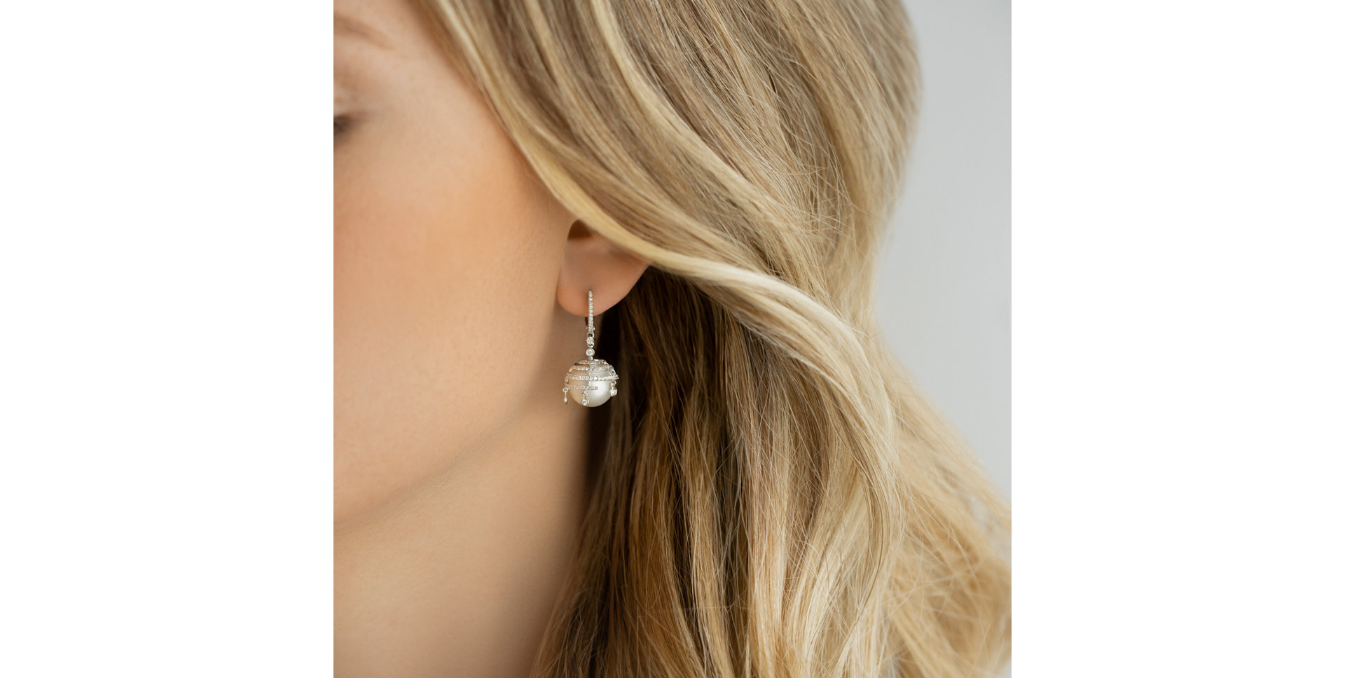 Diamond earrings with Pearl Angel Sin