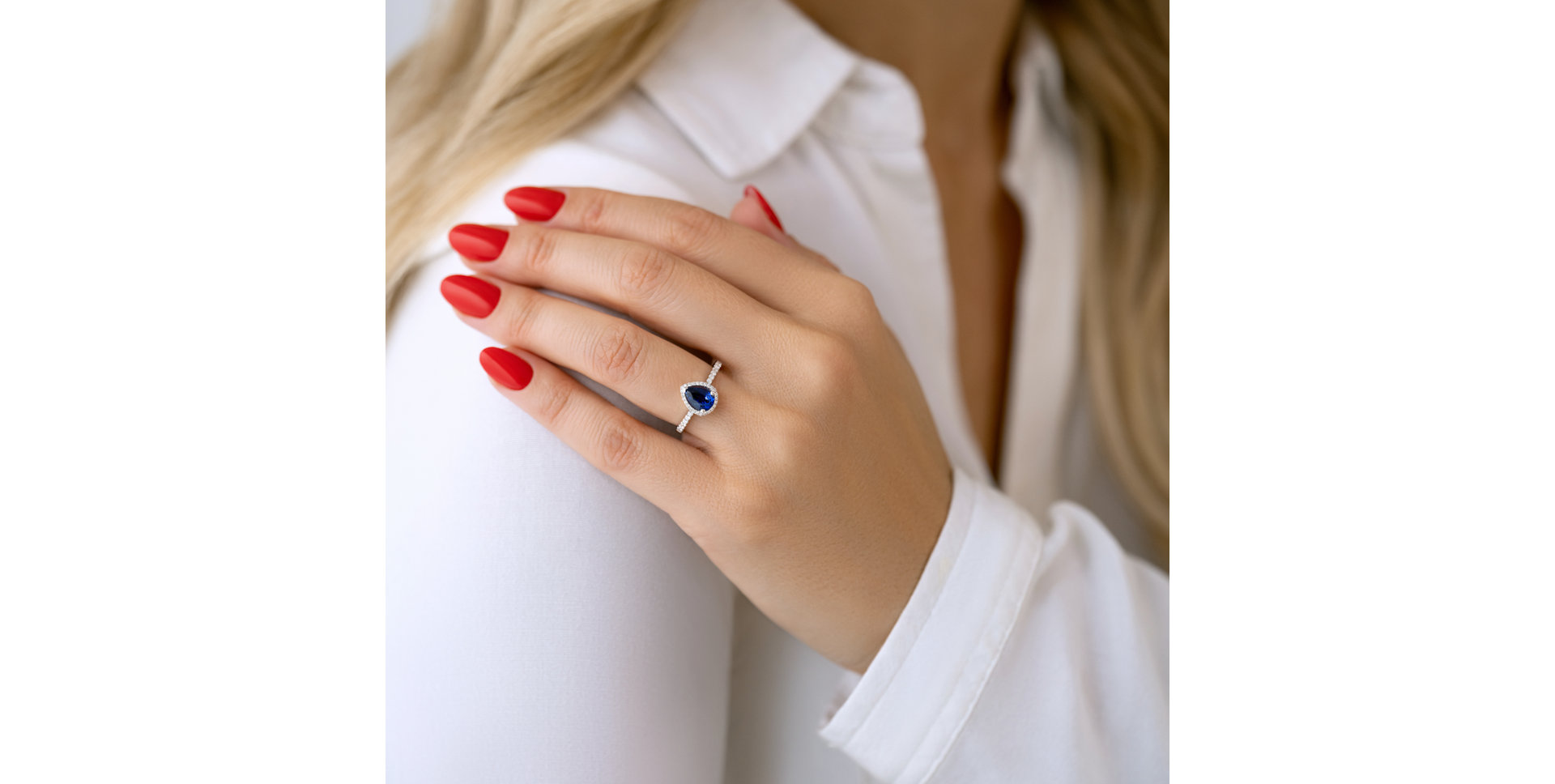 Diamond ring with Sapphire Kalimdor