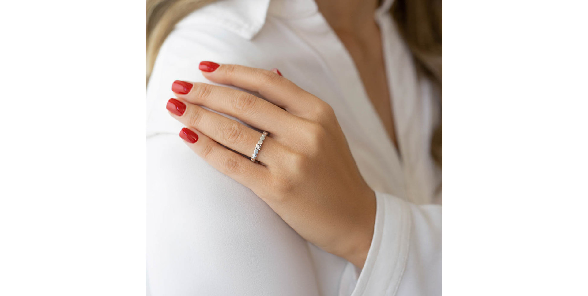 Diamond ring Beloved Dots