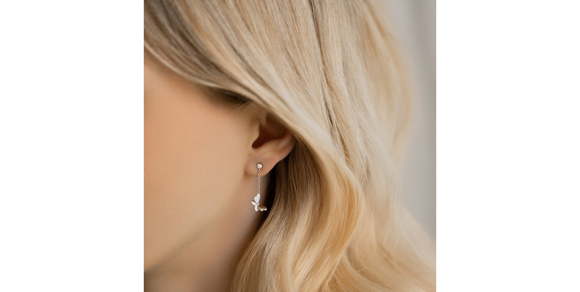 Diamond earrings Butterfly Lullaby